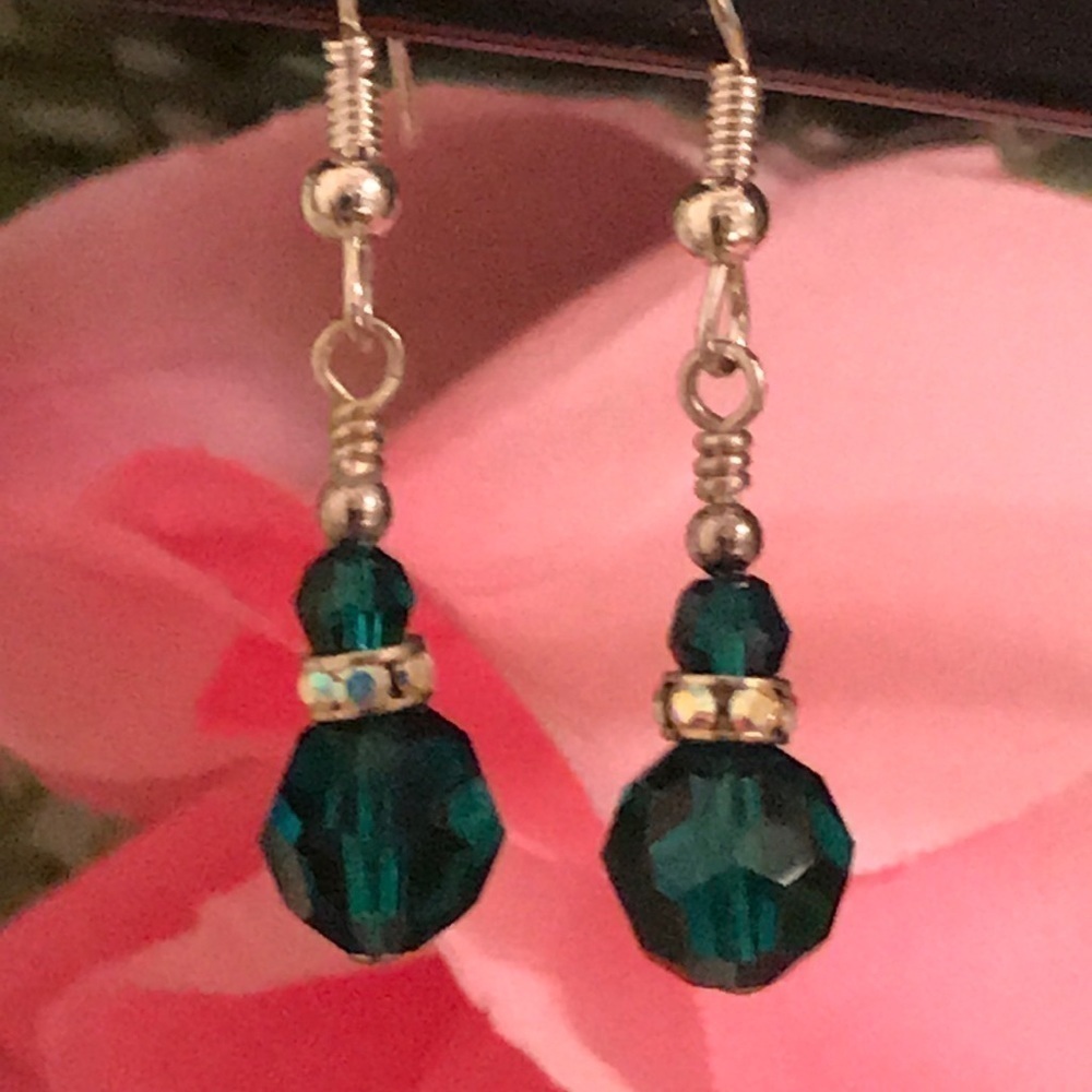 🔥ON SALE🔥3/$30🔥 💖 LA Design💖Handmade Earrings